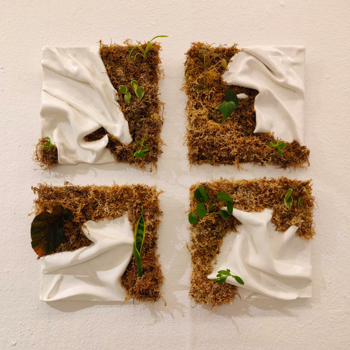 Textile Tragedy by Lianne Regtuit Four-part wall artwork front